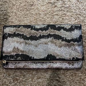 Stella and Dot Metallic knit clutch